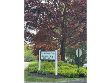 Come see this spacious 1300 square feet condo in the much on Eastwood Country Club in Connecticut - for sale on GolfHomes.com, golf home, golf lot