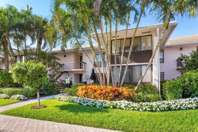 Discover the charm of this inviting 3-bedroom, 2-bathroom home on Quail Ridge Golf Course and Country Club in Florida - for sale on GolfHomes.com, golf home, golf lot
