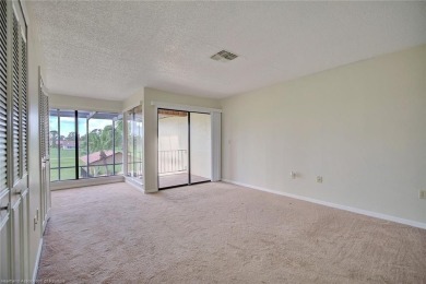 Welcome to this stunning 2-bedroom, 2.5-bathroom townhouse condo on Sun n Lake Golf and Country Club in Florida - for sale on GolfHomes.com, golf home, golf lot