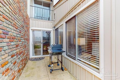 Gorgeous, remodeled two bedroom, 1.5 bathroom Perdido Key oasis on Perdido Bay Golf Club in Florida - for sale on GolfHomes.com, golf home, golf lot