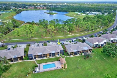 Welcome to this stunning 2-bedroom, 2.5-bathroom townhouse condo on Sun n Lake Golf and Country Club in Florida - for sale on GolfHomes.com, golf home, golf lot