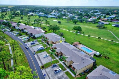 Welcome to this stunning 2-bedroom, 2.5-bathroom townhouse condo on Sun n Lake Golf and Country Club in Florida - for sale on GolfHomes.com, golf home, golf lot