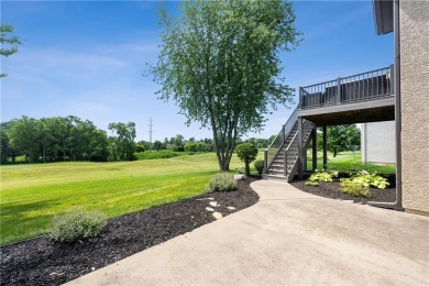 Don Julian Cambridge Rev 1.5 Story, on the golf course, the golf on Tiffany Greens Golf Club in Missouri - for sale on GolfHomes.com, golf home, golf lot