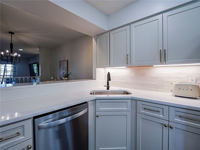 Beautifully updated! This spacious 3-bedroom, 4-bath townhome on Suntree Country Club in Florida - for sale on GolfHomes.com, golf home, golf lot