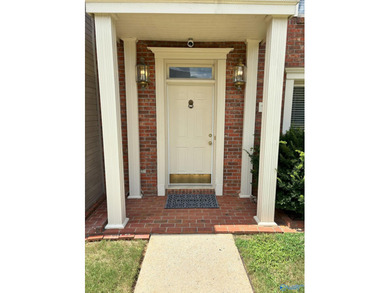 Spacious 3BR/2.5BA, 2-story townhome with 2,650 sq ft with on Point Mallard Golf Course in Alabama - for sale on GolfHomes.com, golf home, golf lot