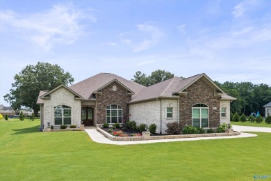 Check out this one owner, single story rancher sitting on over on Colonial Golf Course in Alabama - for sale on GolfHomes.com, golf home, golf lot