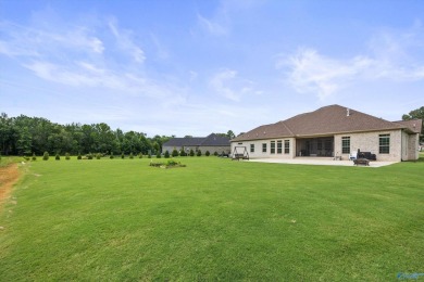 Check out this one owner, single story rancher sitting on over on Colonial Golf Course in Alabama - for sale on GolfHomes.com, golf home, golf lot