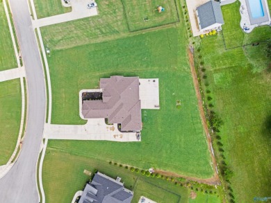 Check out this one owner, single story rancher sitting on over on Colonial Golf Course in Alabama - for sale on GolfHomes.com, golf home, golf lot