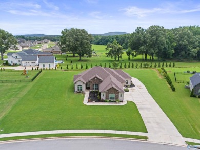 Check out this one owner, single story rancher sitting on over on Colonial Golf Course in Alabama - for sale on GolfHomes.com, golf home, golf lot