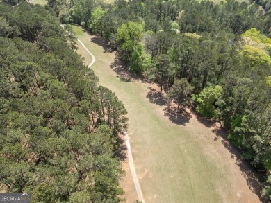 Well-maintained 3-bedroom & 3-bathroom stepless 2226 square foot on Turtle Cove Golf Course in Georgia - for sale on GolfHomes.com, golf home, golf lot