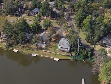 Discover a great WATERFRONT opportunity in the gated community on Hide-A-Way Lake Golf Course in Texas - for sale on GolfHomes.com, golf home, golf lot