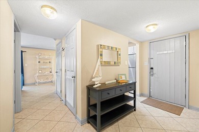 Welcome to this beautifully updated ground-floor condo in the on Seascape Golf Course in Florida - for sale on GolfHomes.com, golf home, golf lot