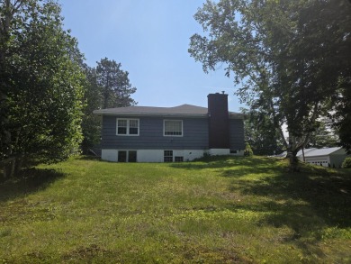 Beautiful three bedroom three bath Contemporary Style on Hillcrest Golf Club in Maine - for sale on GolfHomes.com, golf home, golf lot