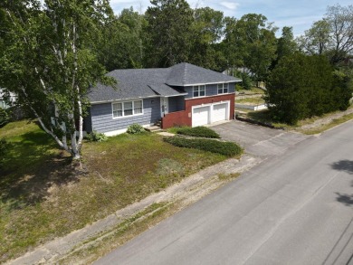 Beautiful three bedroom three bath Contemporary Style on Hillcrest Golf Club in Maine - for sale on GolfHomes.com, golf home, golf lot
