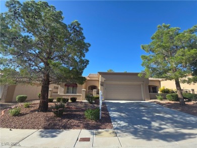 BACK ON MARKET! Sun City Summerlin! PRICED TO SELL! Resort style on Highland Falls Golf Club in Nevada - for sale on GolfHomes.com, golf home, golf lot