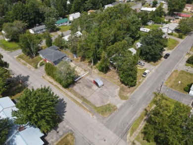 Beautiful three bedroom three bath Contemporary Style on Hillcrest Golf Club in Maine - for sale on GolfHomes.com, golf home, golf lot