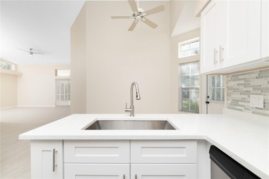 Updated 3 Bed, 2 Bath house in the Golf Community of Glen Lakes on Glen Lakes Country Club in Florida - for sale on GolfHomes.com, golf home, golf lot