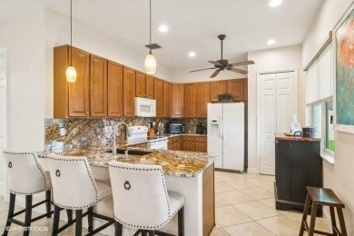 Premium lot villa offers 2 bedrooms, 2 full baths, plus a on PGA Golf Club in PGA Village in Florida - for sale on GolfHomes.com, golf home, golf lot