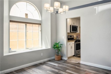 Popular one story home in the NW -- 3 BR, 2 BA, 2-car garage on Durango Hills Golf Club in Nevada - for sale on GolfHomes.com, golf home, golf lot