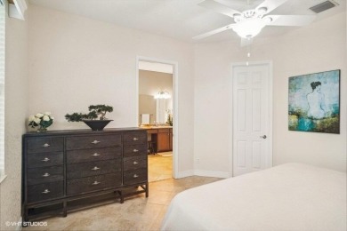 Premium lot villa offers 2 bedrooms, 2 full baths, plus a on PGA Golf Club in PGA Village in Florida - for sale on GolfHomes.com, golf home, golf lot