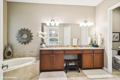 Premium lot villa offers 2 bedrooms, 2 full baths, plus a on PGA Golf Club in PGA Village in Florida - for sale on GolfHomes.com, golf home, golf lot