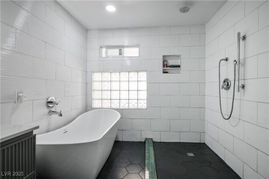 Popular one story home in the NW -- 3 BR, 2 BA, 2-car garage on Durango Hills Golf Club in Nevada - for sale on GolfHomes.com, golf home, golf lot