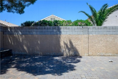 Popular one story home in the NW -- 3 BR, 2 BA, 2-car garage on Durango Hills Golf Club in Nevada - for sale on GolfHomes.com, golf home, golf lot