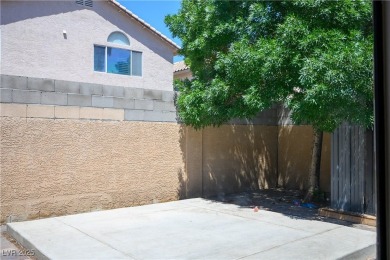 Popular one story home in the NW -- 3 BR, 2 BA, 2-car garage on Durango Hills Golf Club in Nevada - for sale on GolfHomes.com, golf home, golf lot