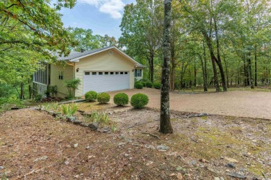 BRAND NEW ROOF on this WATERFRONT Charmer on Lake Pineda! Enjoy on Coronado Golf Course in Arkansas - for sale on GolfHomes.com, golf home, golf lot