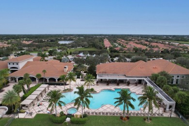 Premium lot villa offers 2 bedrooms, 2 full baths, plus a on PGA Golf Club in PGA Village in Florida - for sale on GolfHomes.com, golf home, golf lot