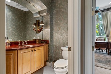 Under contract-accepting backup offers. Set an appointment to on The Oaks Club in Florida - for sale on GolfHomes.com, golf home, golf lot