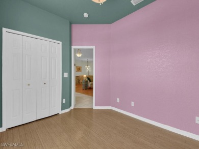 Beautifully Maintained 3 Bed, 2 Bath Home in Herons Glen

 on Herons Glen Golf and Country Club in Florida - for sale on GolfHomes.com, golf home, golf lot