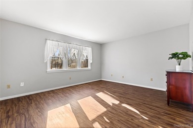 Welcome to the country club lifestyle at Heritage Hills! This on Somers Pointe Golf Club - West Hill in New York - for sale on GolfHomes.com, golf home, golf lot