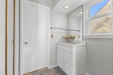 Welcome to the country club lifestyle at Heritage Hills! This on Somers Pointe Golf Club - West Hill in New York - for sale on GolfHomes.com, golf home, golf lot