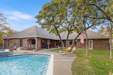 BRAND NEW ROOF (Class 4 Shingles!) and GUTTERS!! Stunning home on River Oaks Golf Club in Oklahoma - for sale on GolfHomes.com, golf home, golf lot