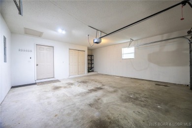 Just remodeled with high-end finishes, this beautiful home on The Oaks Golf Course in Missouri - for sale on GolfHomes.com, golf home, golf lot