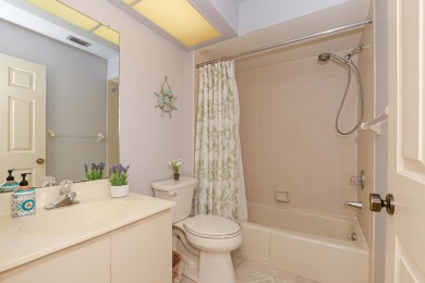 Located in the desirable Jamestown at Heritage Ridge, this on Heritage Ridge Golf Club in Florida - for sale on GolfHomes.com, golf home, golf lot