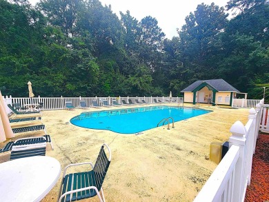 Wonderful and well-maintained 2-bedroom, 2-bathroom first-floor on Aberdeen Golf and Country Club in South Carolina - for sale on GolfHomes.com, golf home, golf lot