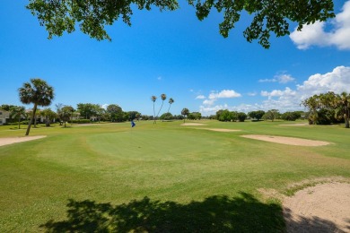Located in the desirable Jamestown at Heritage Ridge, this on Heritage Ridge Golf Club in Florida - for sale on GolfHomes.com, golf home, golf lot