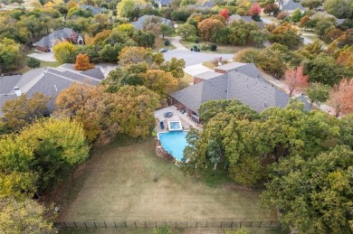 BRAND NEW ROOF (Class 4 Shingles!) and GUTTERS!! Stunning home on River Oaks Golf Club in Oklahoma - for sale on GolfHomes.com, golf home, golf lot