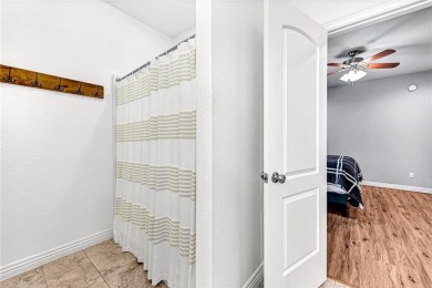 Welcome Home to 17 Hillington Circle. This like-new one story on Bella Vista Country Club - Berksdale in Arkansas - for sale on GolfHomes.com, golf home, golf lot