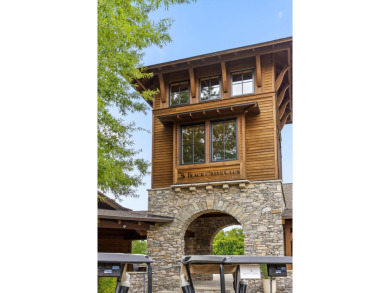 Welcome to 737 Outlook Lane! This stunning end-unit townhome is on Black Creek Club in Tennessee - for sale on GolfHomes.com, golf home, golf lot