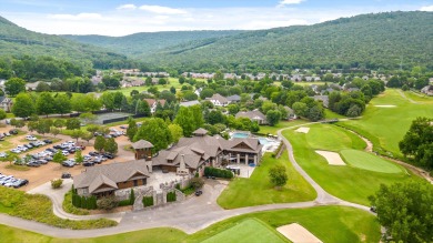 Welcome to 737 Outlook Lane! This stunning end-unit townhome is on Black Creek Club in Tennessee - for sale on GolfHomes.com, golf home, golf lot