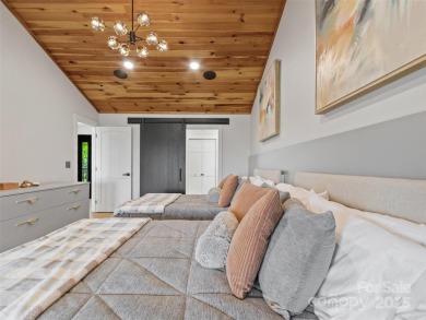 This condominium is at the top of the mountain within walking on Mountain Air Country Club in North Carolina - for sale on GolfHomes.com, golf home, golf lot