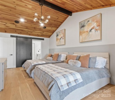 This condominium is at the top of the mountain within walking on Mountain Air Country Club in North Carolina - for sale on GolfHomes.com, golf home, golf lot