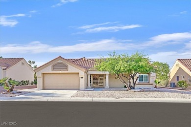 BEAUTIFULLY UPGRADED highly desirable 1384 sqft floorplan with on Highland Falls Golf Club in Nevada - for sale on GolfHomes.com, golf home, golf lot
