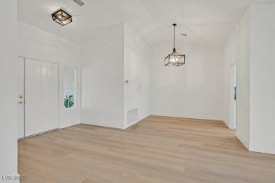 BEAUTIFULLY UPGRADED highly desirable 1384 sqft floorplan with on Highland Falls Golf Club in Nevada - for sale on GolfHomes.com, golf home, golf lot