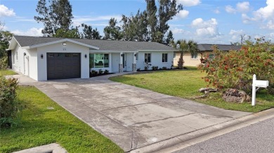 Under contract-accepting backup offers. Stunning Pool Home with on Rotonda Golf and Country Club The Hills Course in Florida - for sale on GolfHomes.com, golf home, golf lot