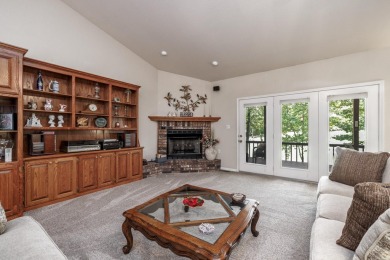 Welcome to this exceptionally well-maintained 3 bed 2.5  bath on Ponce De Leon Golf Course in Arkansas - for sale on GolfHomes.com, golf home, golf lot