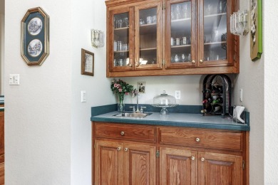 Welcome to this exceptionally well-maintained 3 bed 2.5  bath on Ponce De Leon Golf Course in Arkansas - for sale on GolfHomes.com, golf home, golf lot